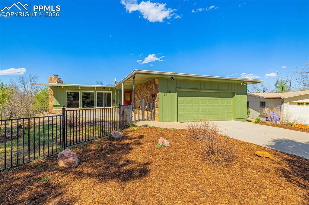 2110 Hercules DR, Colorado Springs, CO 80906