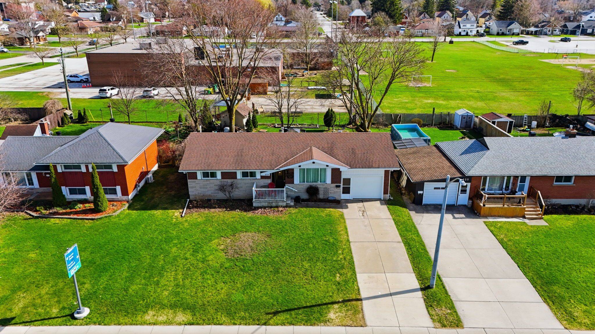 533 14th ST, Hanover, ON N4N 1Z8