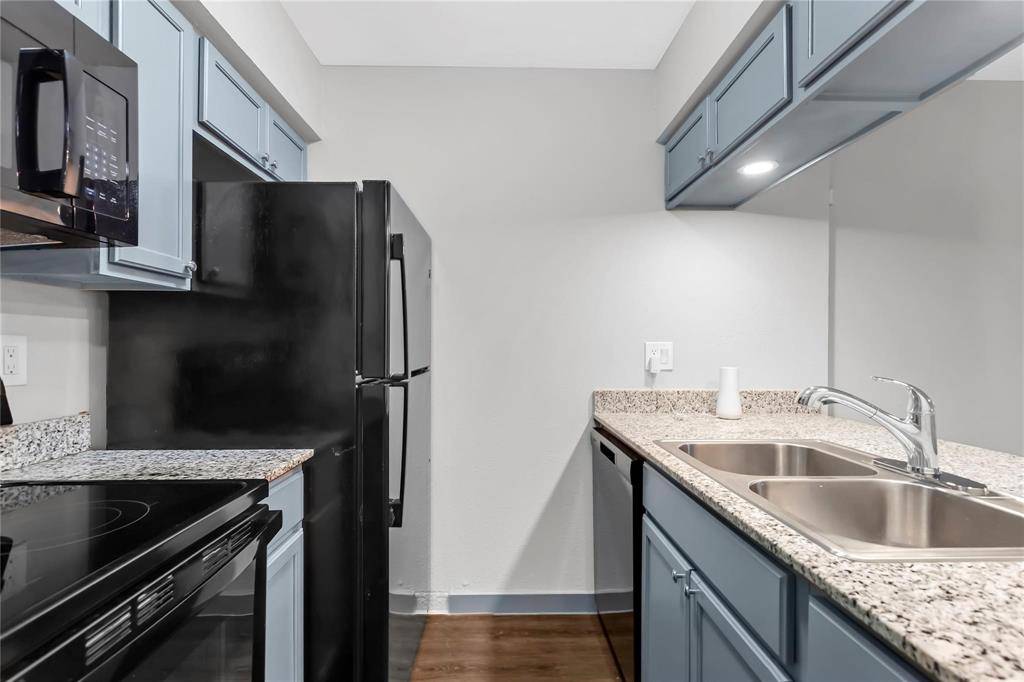 9520 Royal Lane #116, Dallas, TX 75243