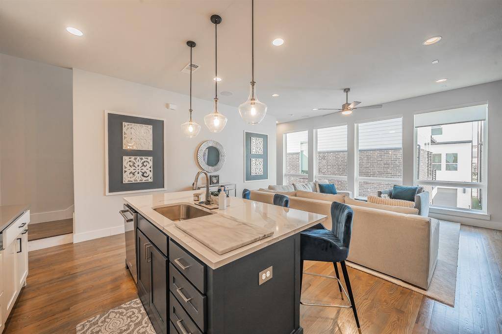 1127 Lavender Ridge, Dallas, TX 75204