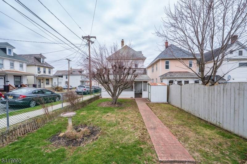 2 Wilson St, Phillipsburg Town, NJ 08865