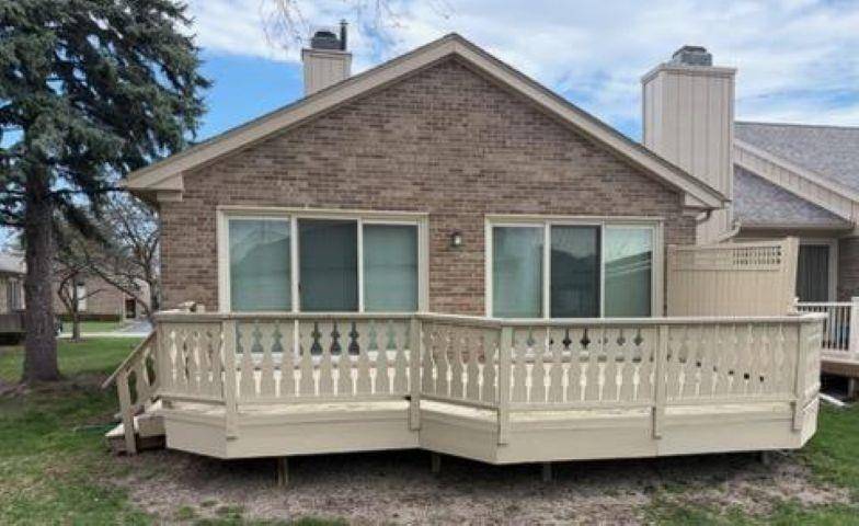 16600 Sarjay DR, MI 48038