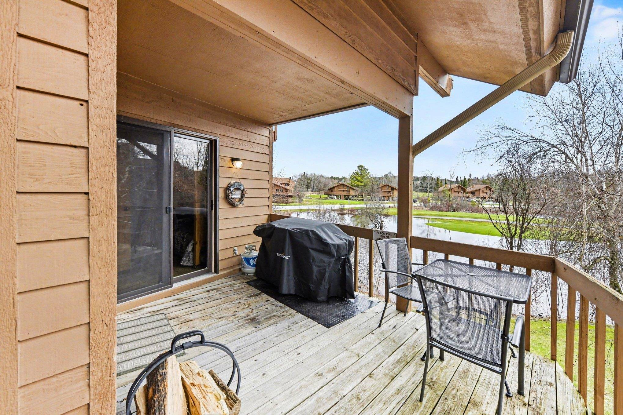 6520 Schuss Mountain LN, Custer Twp, MI 49659