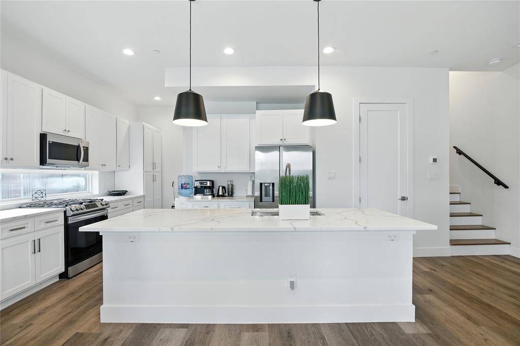 4640 Munger Avenue #102, Dallas, TX 75204