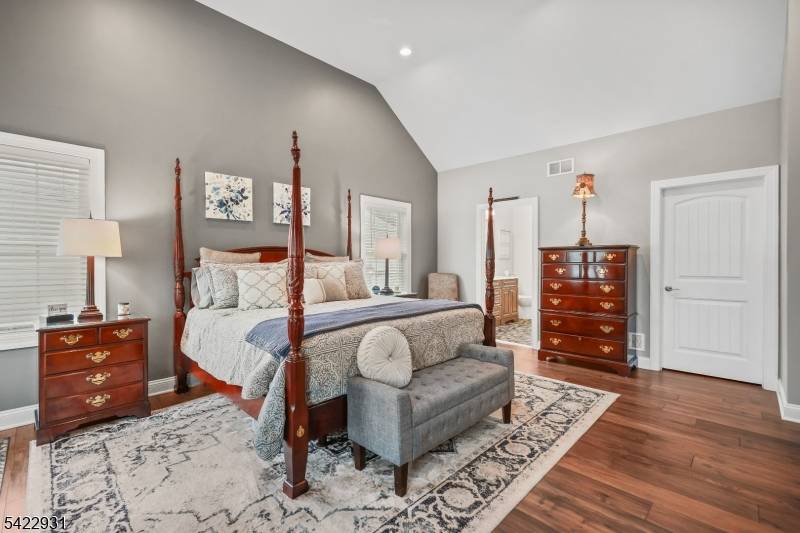 13 Fox Run, Monroe Twp., NJ 08831
