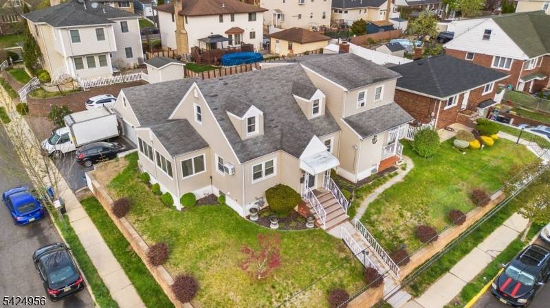 89 Norwood Ave, Lodi Boro, NJ 07644