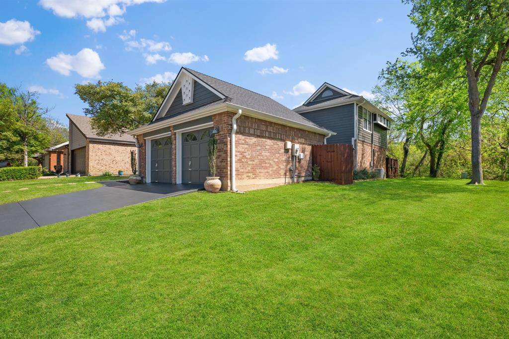 2516 Lake Bend Terrace, Carrollton, TX 75006