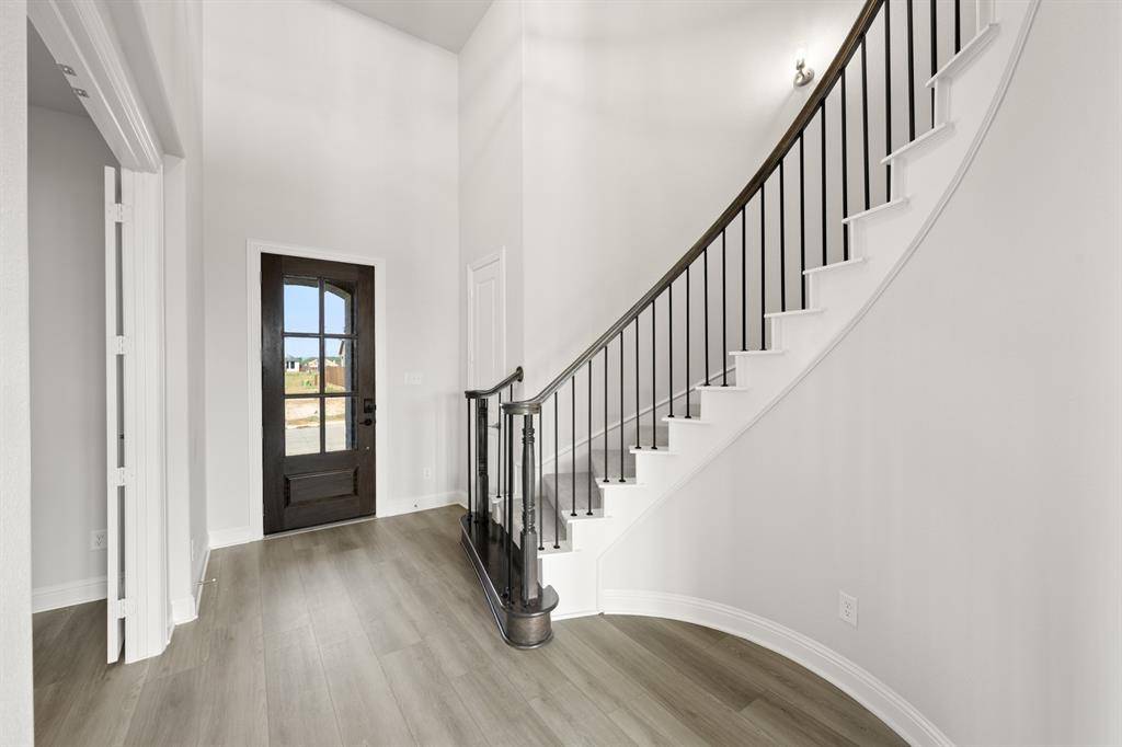 2609 Steve Street, Burleson, TX 76028