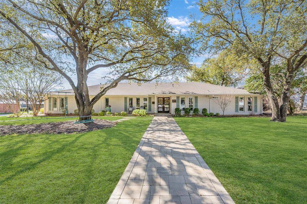 3796 Vinecrest Drive, Dallas, TX 75229