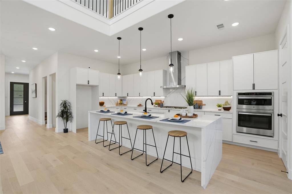 623 Parkview Avenue, Dallas, TX 75223