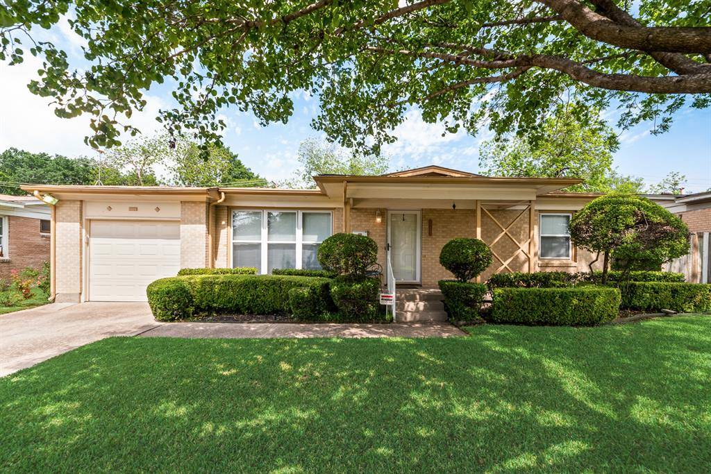 10853 Sharondale Lane, Dallas, TX 75228