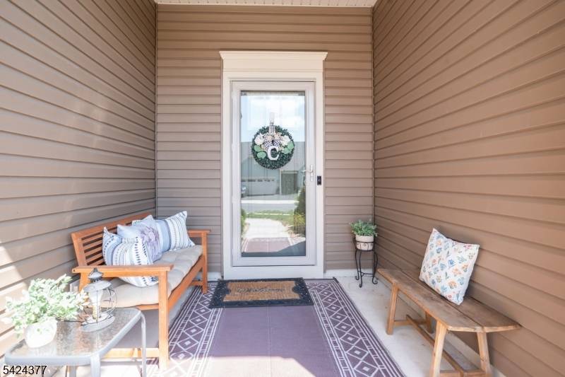 71 Sullivan Road, Raritan Twp., NJ 08822