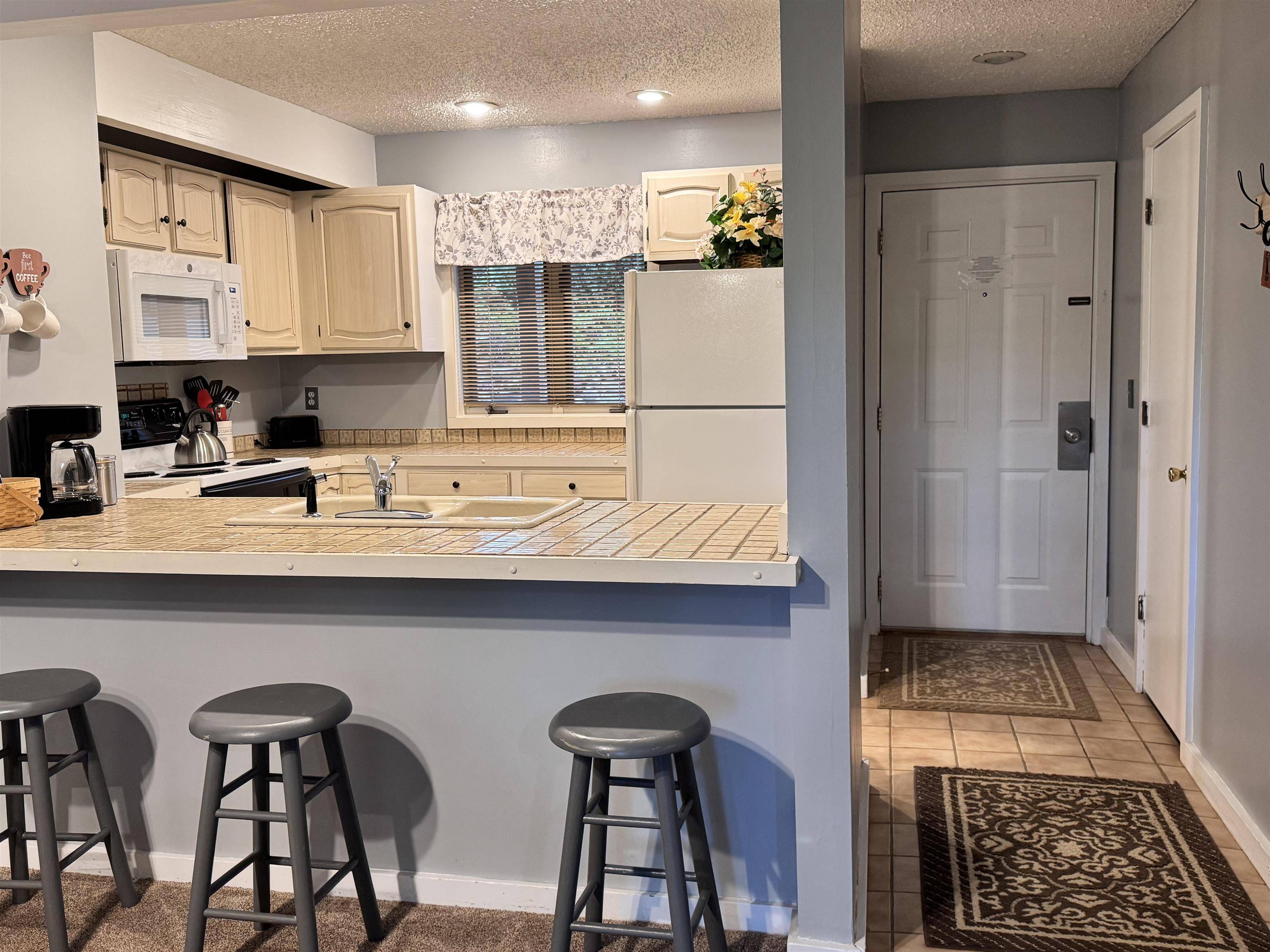 4673 Crossover DR, Kearney Twp, MI 49615