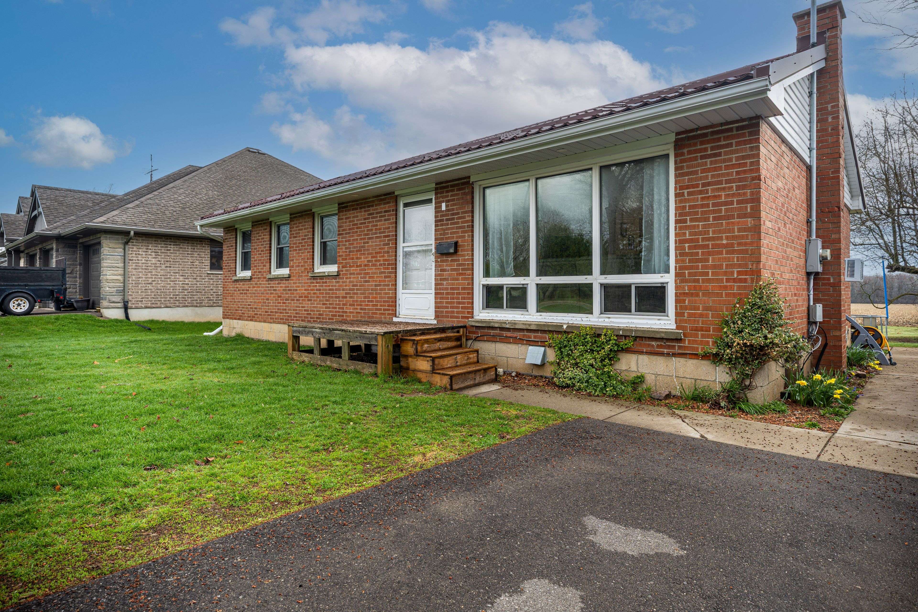 194 Centennial AVE, Central Elgin, ON N5R 5B2