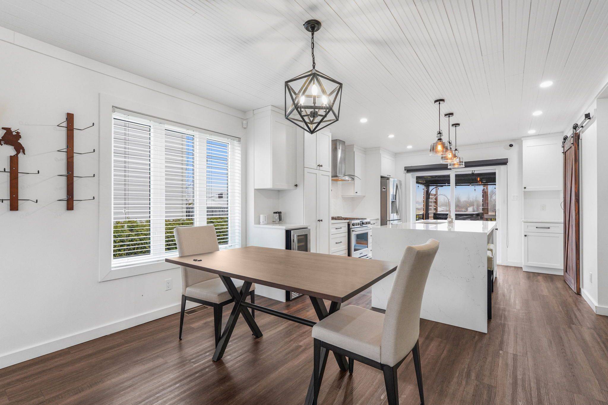 829 Nelson ST W, Hawkesbury, ON K6A 3T3