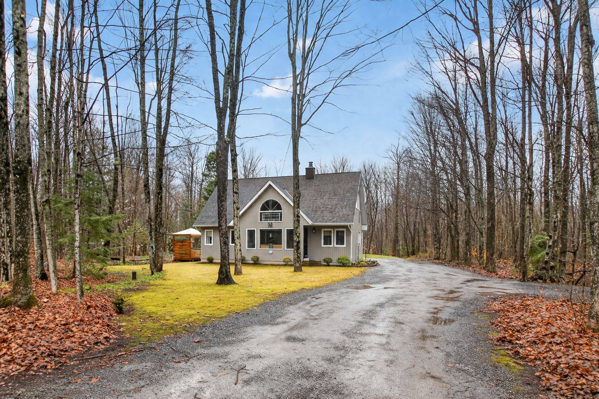 502 Tennyson RD, Drummond/north Elmsley, ON K7H 3C8