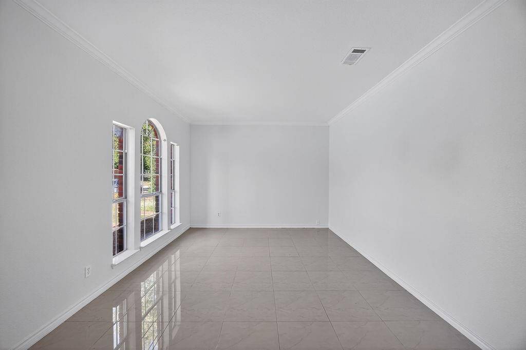 1302 Boyd Street, Cedar Hill, TX 75104