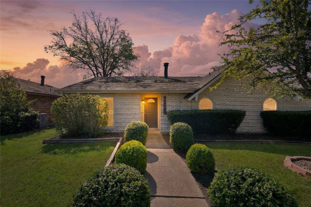 5040 S Colony Boulevard, The Colony, TX 75056