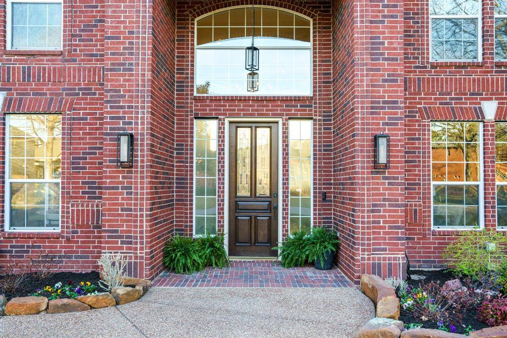 1130 Cogburn Court, Shady Shores, TX 76208