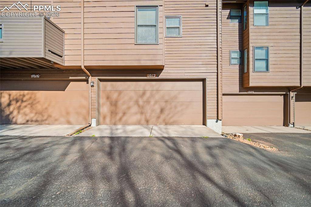 1012 Moorings DR, Colorado Springs, CO 80906