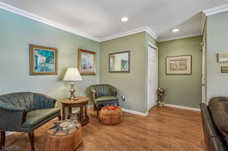 27 Espy Rd #A7, Caldwell Boro Twp., NJ 07006