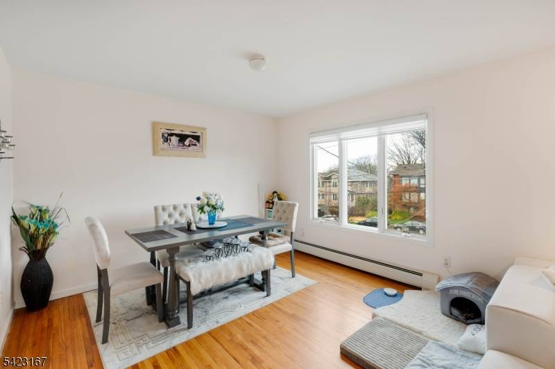 120 E Edsall Blvd, Palisades Park Boro, NJ 07650