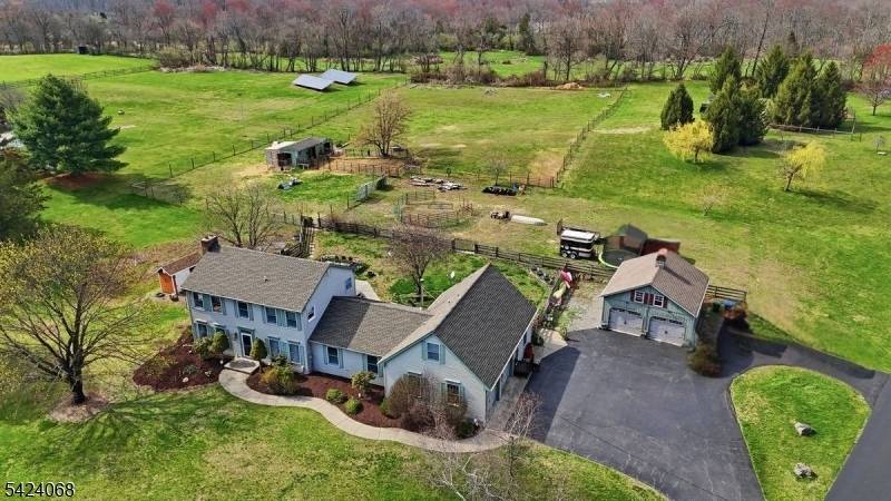 337 Johnsonburg Rd, Hope Twp., NJ 07825