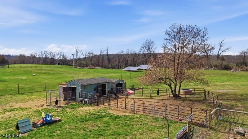 337 Johnsonburg Rd, Hope Twp., NJ 07825