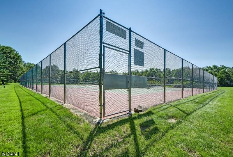 206 Potomac Dr Ondo, Bernards Twp., NJ 07920