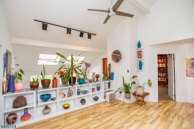 120 Swan Street, Lambertville City, NJ 08530