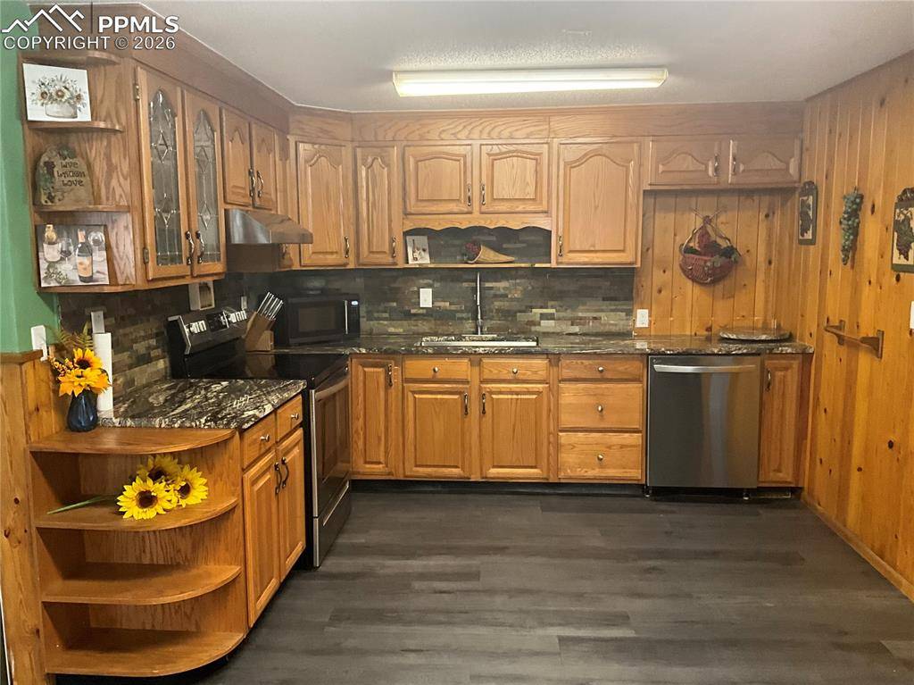 1226 Maxwell ST, Colorado Springs, CO 80906