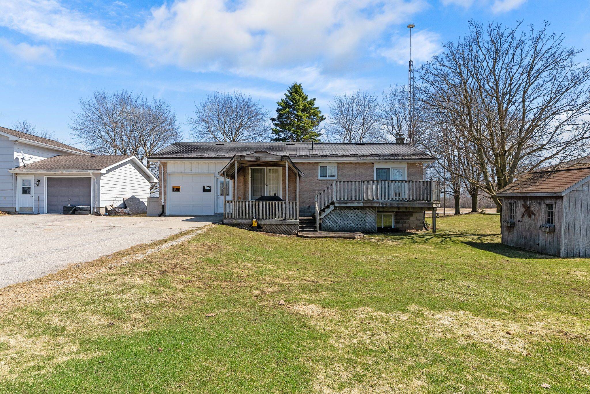 1 Crawford ST, North Huron, ON N0G 2H0