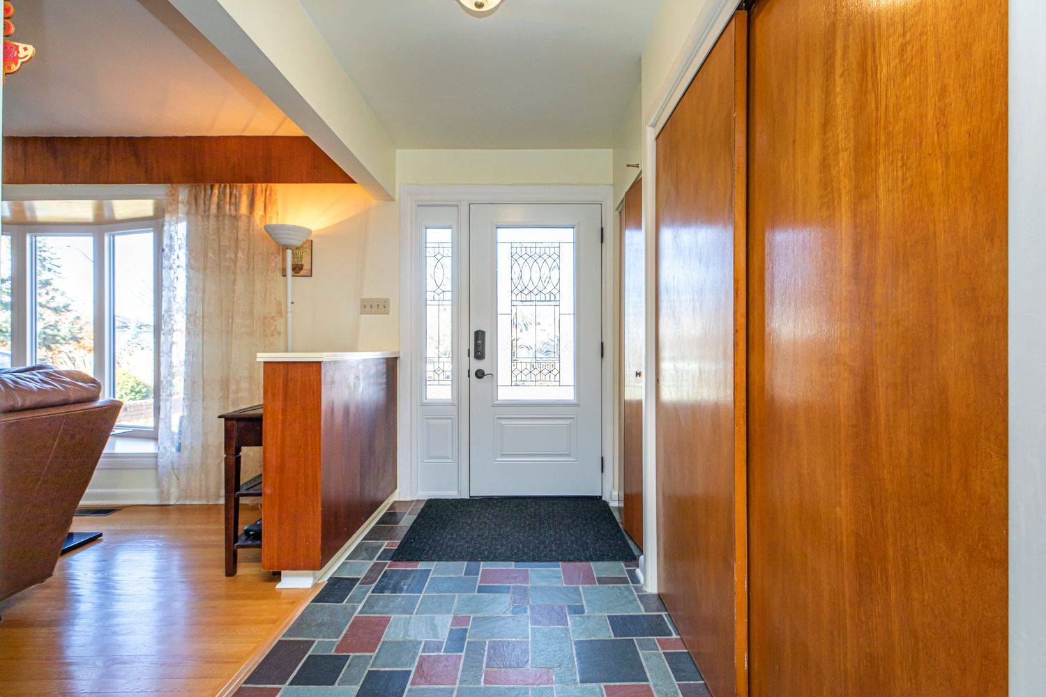 642 Sherbourne RD, Carlingwood - Westboro And Area, ON K2A 3H3