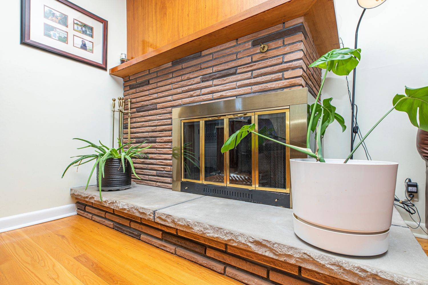 642 Sherbourne RD, Carlingwood - Westboro And Area, ON K2A 3H3