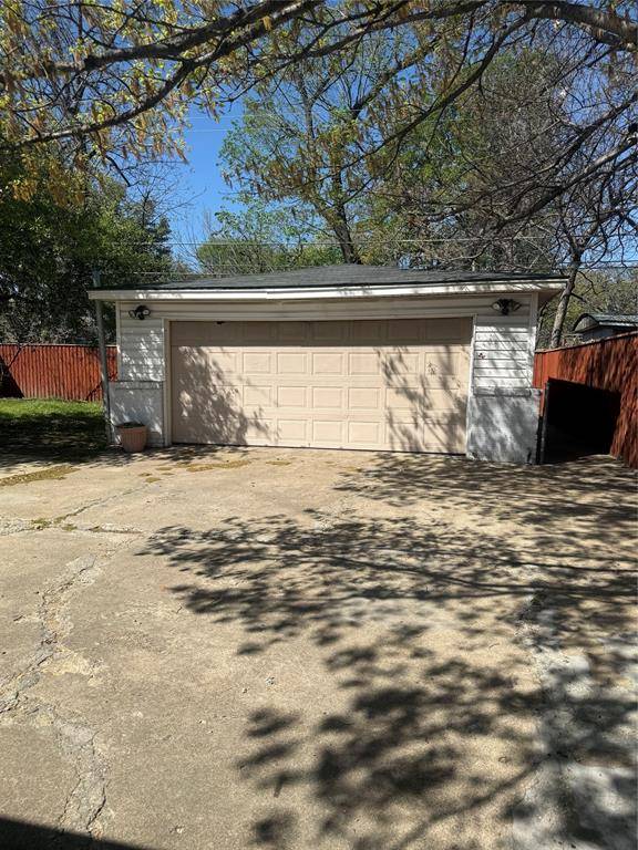 1915 N O Connor Road, Irving, TX 75061