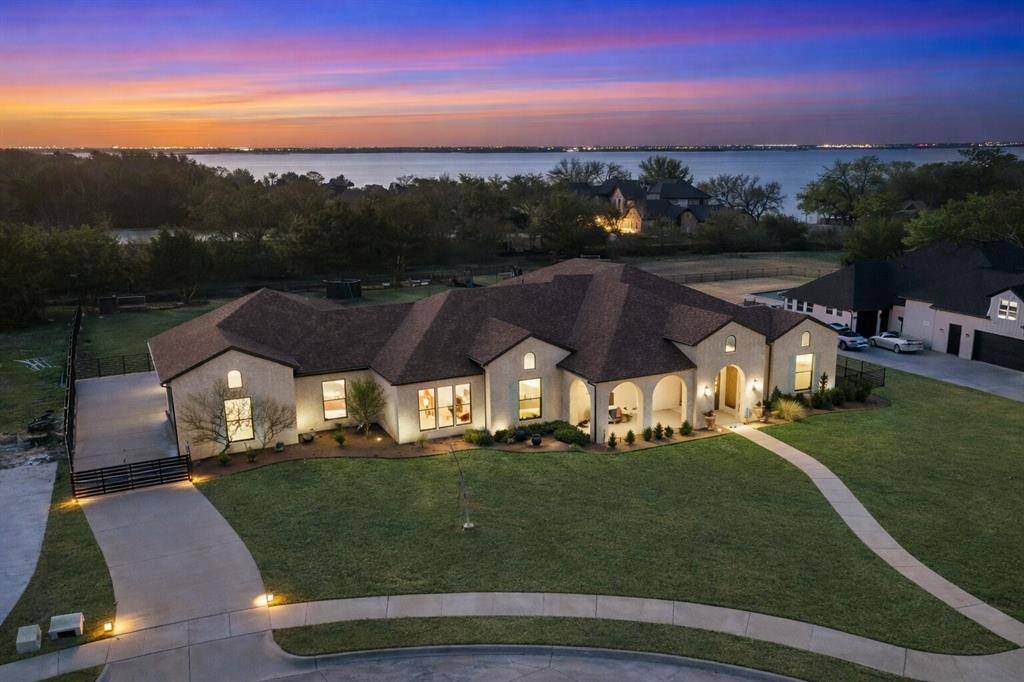 117 Ambrosia Lane, Heath, TX 75032