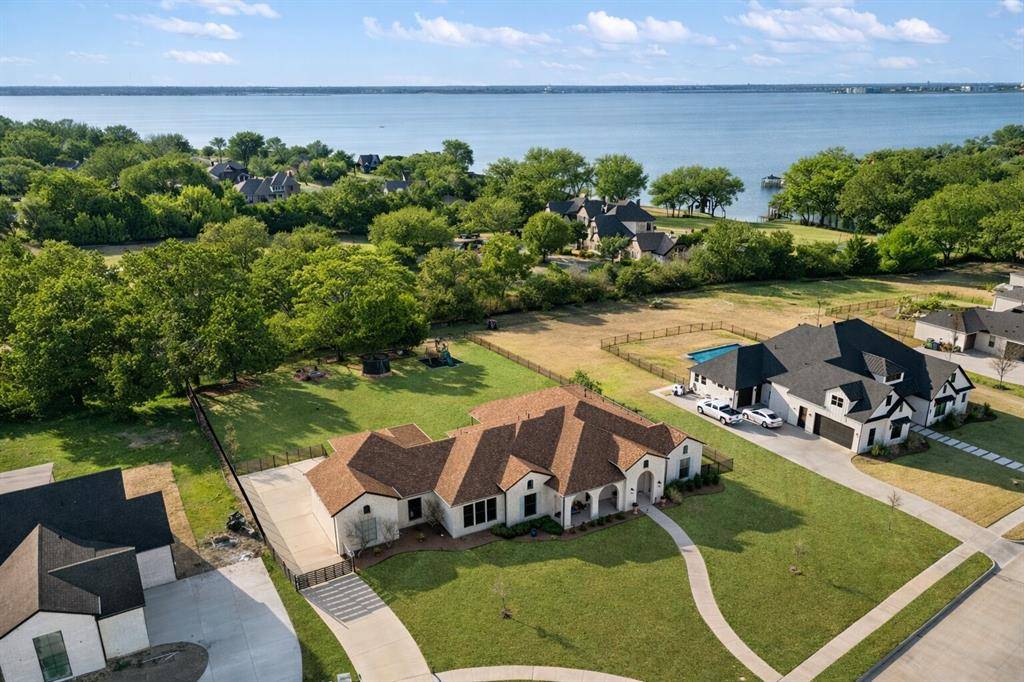 117 Ambrosia Lane, Heath, TX 75032