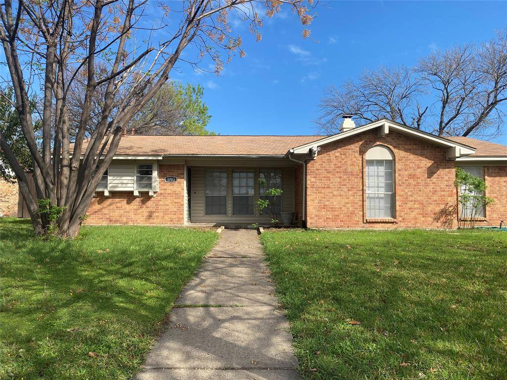 1703 Baltimore Drive, Richardson, TX 75081