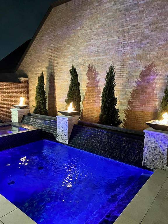 33 Misty Pond Drive, Frisco, TX 75034