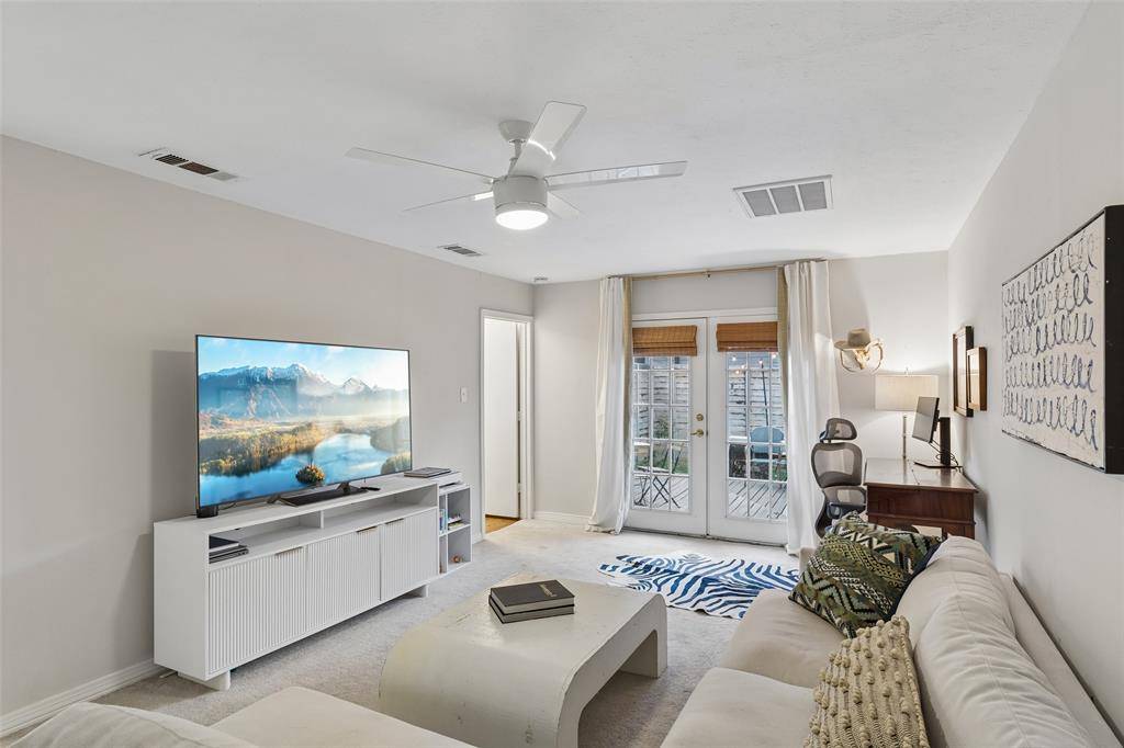 608 Coolair Drive, Dallas, TX 75218