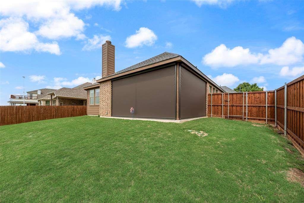 2112 Benjamin Creek Drive, Little Elm, TX 75068