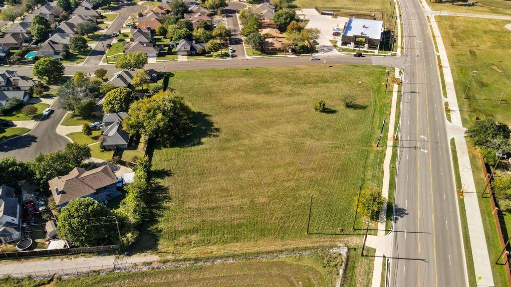 5200 E McKinney Street, Denton, TX 76208