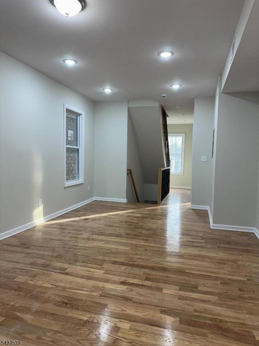 68 Arch St, Paterson City, NJ 07522