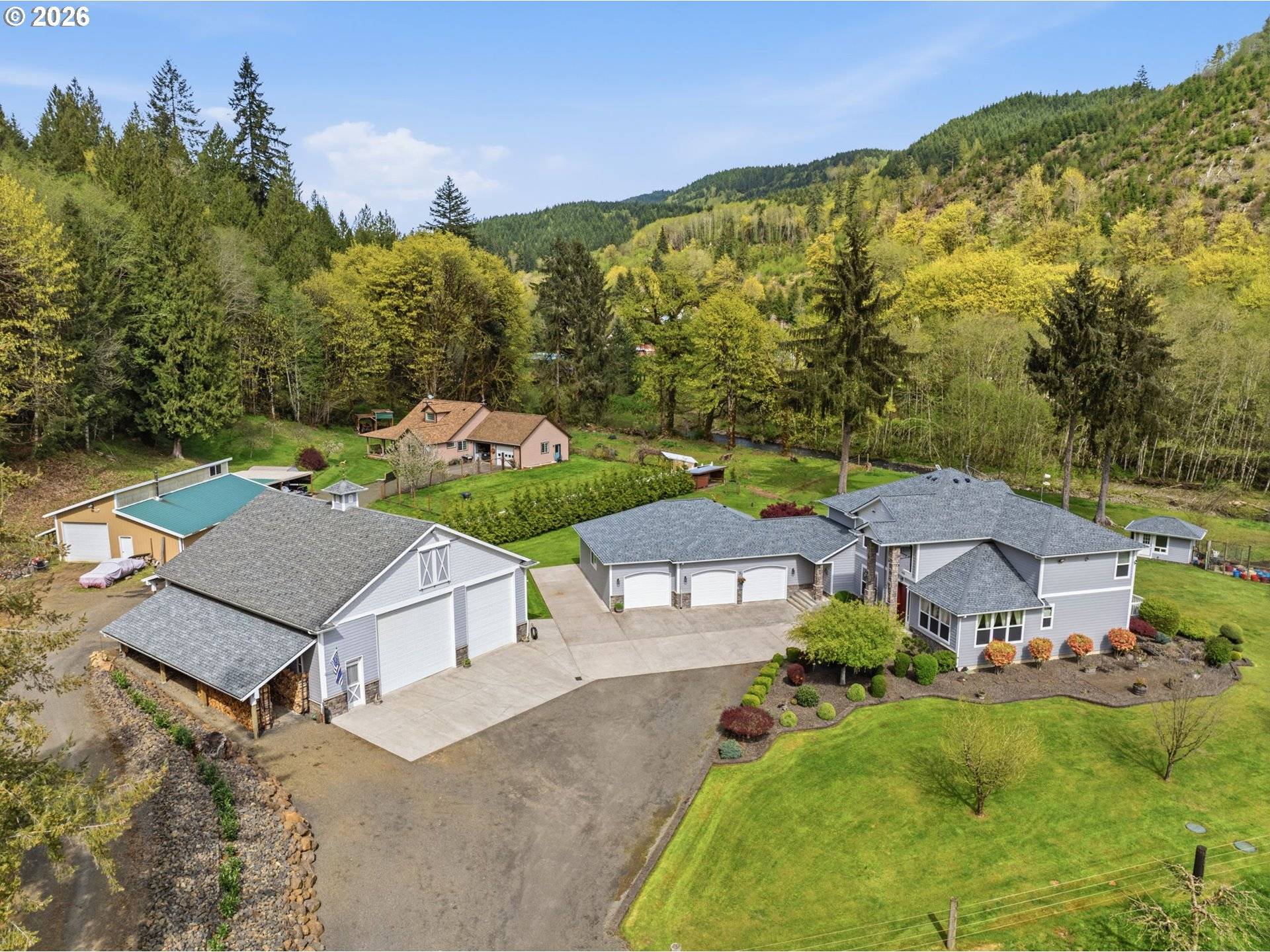 480 Apple Creek Rd, Longview, WA 98632