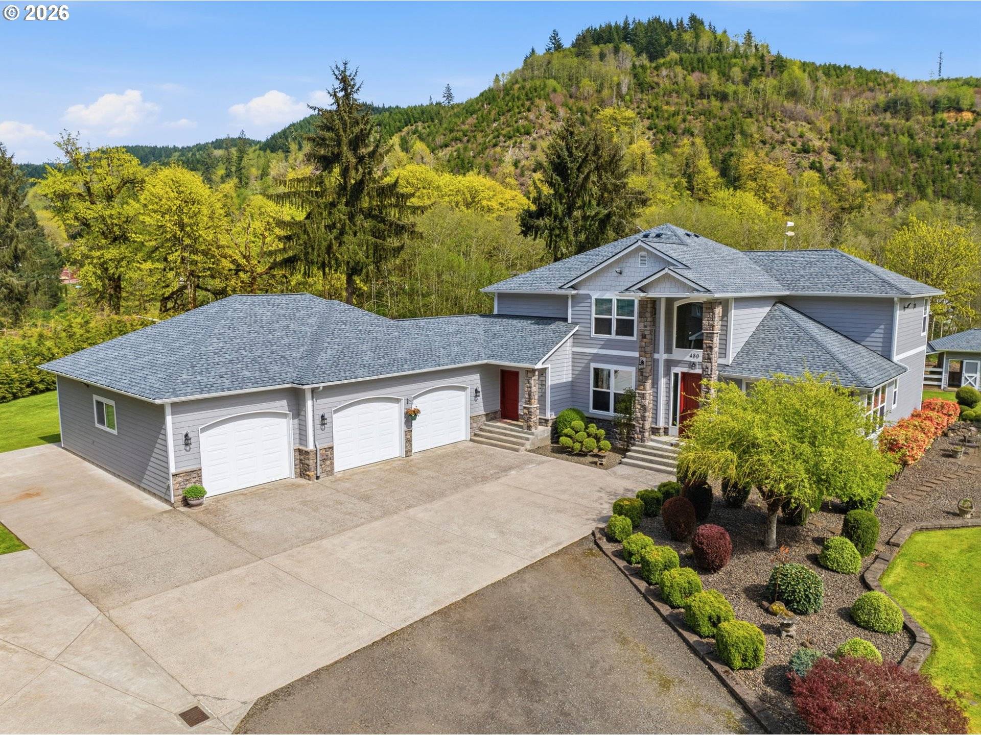 480 Apple Creek Rd, Longview, WA 98632