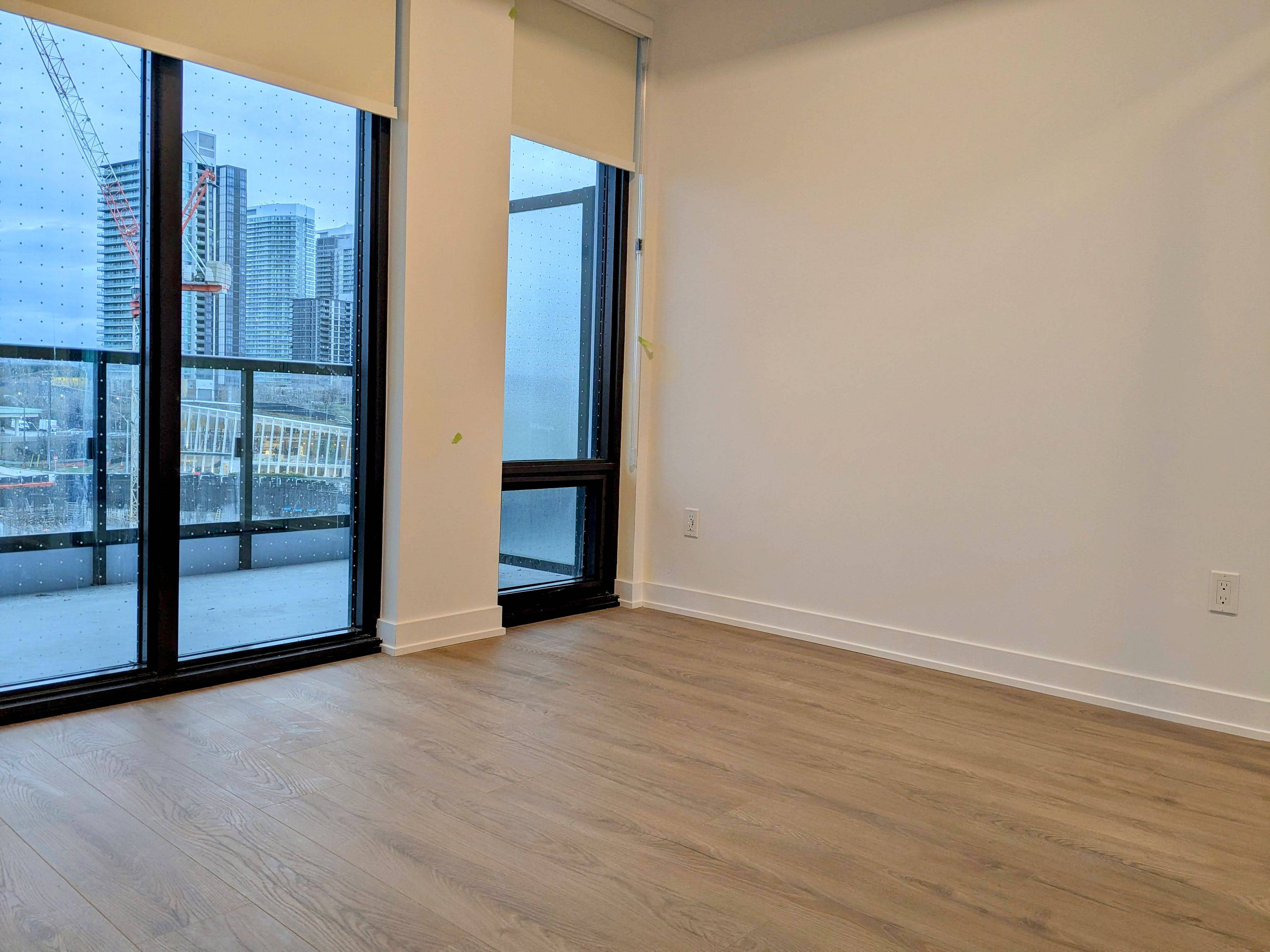 29 Green Trail CT #312, Toronto C15, ON M2K 0J9