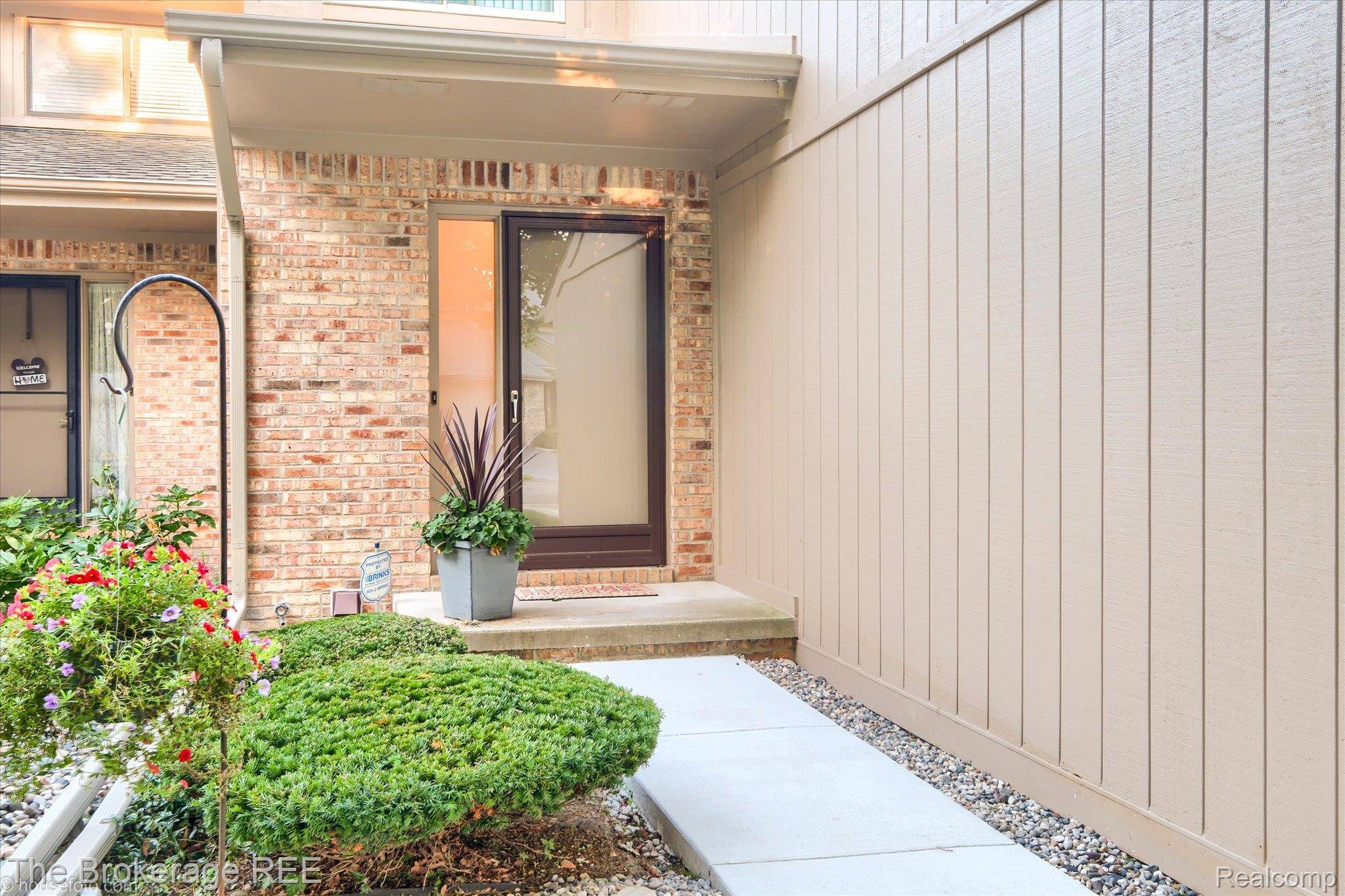 7912 Meadow DR #81, Waterford Charter Township, MI 48329