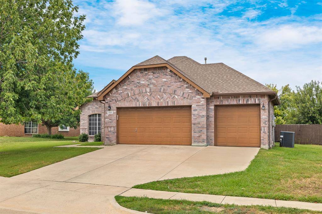 13501 Leather Strap Drive, Fort Worth, TX 76052