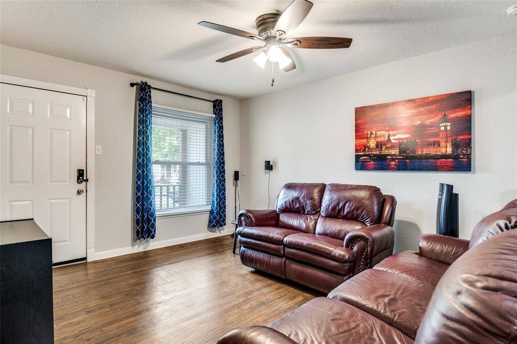 613 Mclemore Drive, Garland, TX 75040