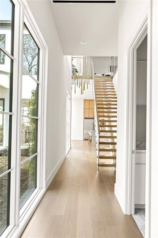 7330 Casa Loma Avenue, Dallas, TX 75214